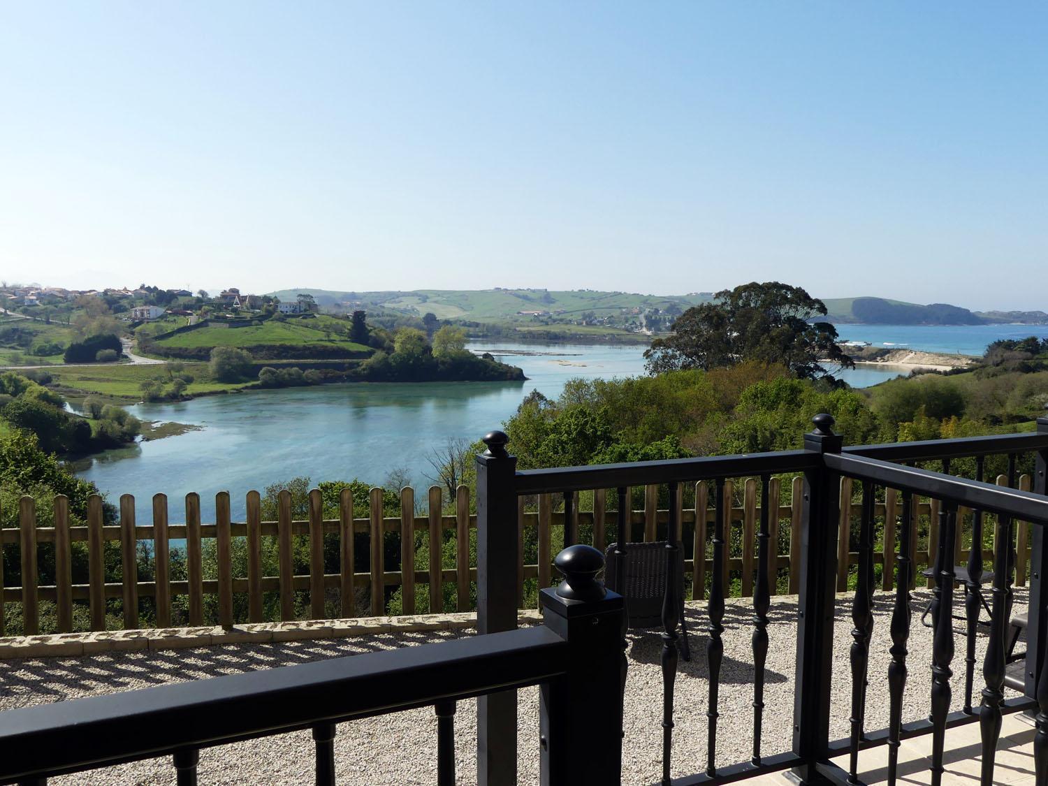 El Mirador De Trasvia Comillas 外观 照片